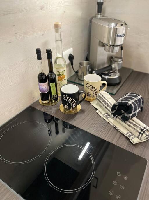 Fewo 20 - Appartement Im Rottalblick - Youngmodern Wohnen Mit Bademantelgang Zur Therme, Tv, Balkon Und Persoenlichem Gaesteempfang Von Astarte Estate Бад-Грисбах Экстерьер фото