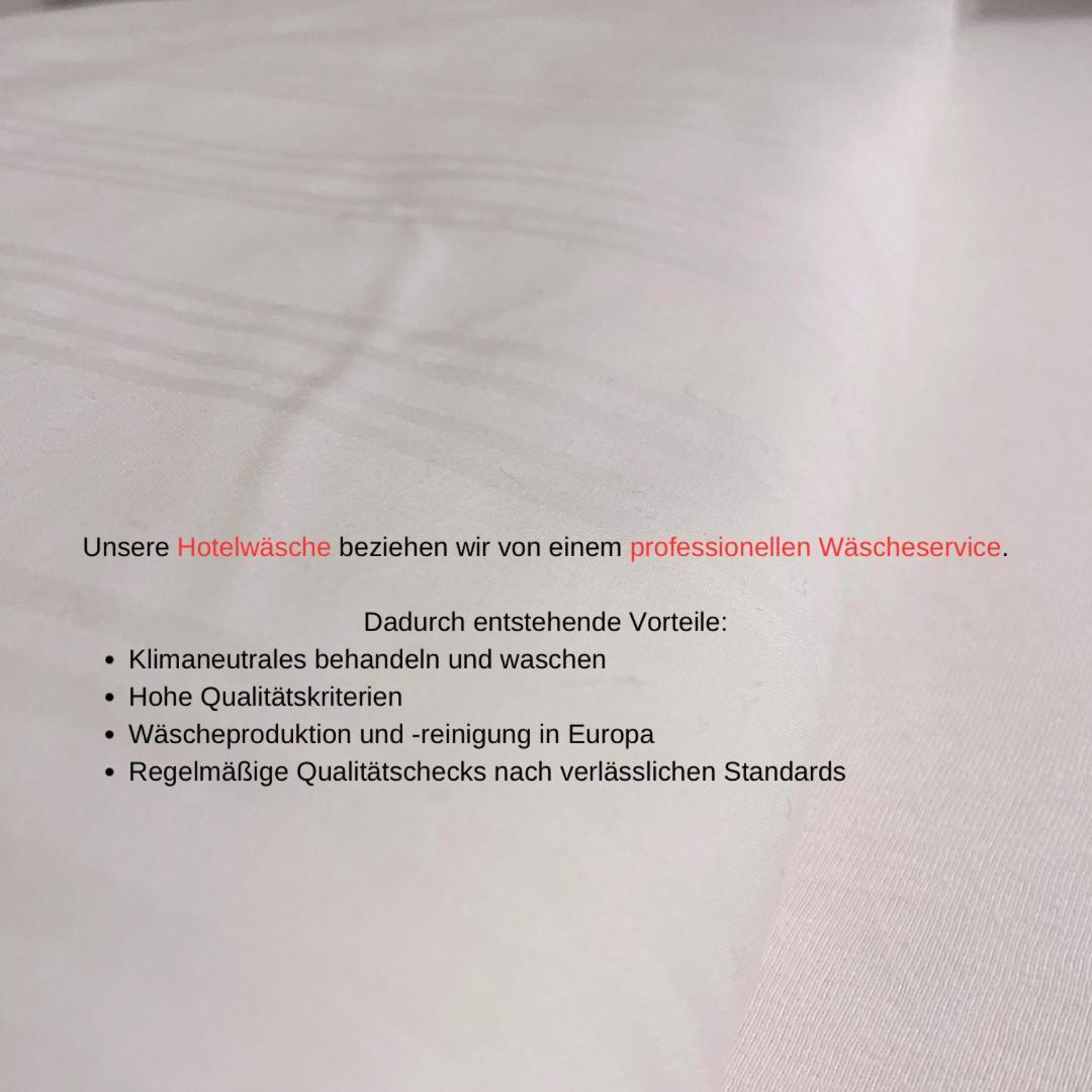 Fewo 20 - Appartement Im Rottalblick - Youngmodern Wohnen Mit Bademantelgang Zur Therme, Tv, Balkon Und Persoenlichem Gaesteempfang Von Astarte Estate Бад-Грисбах Экстерьер фото